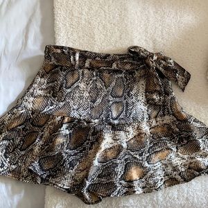 NWOT Zara snake silk skirt. Size Small